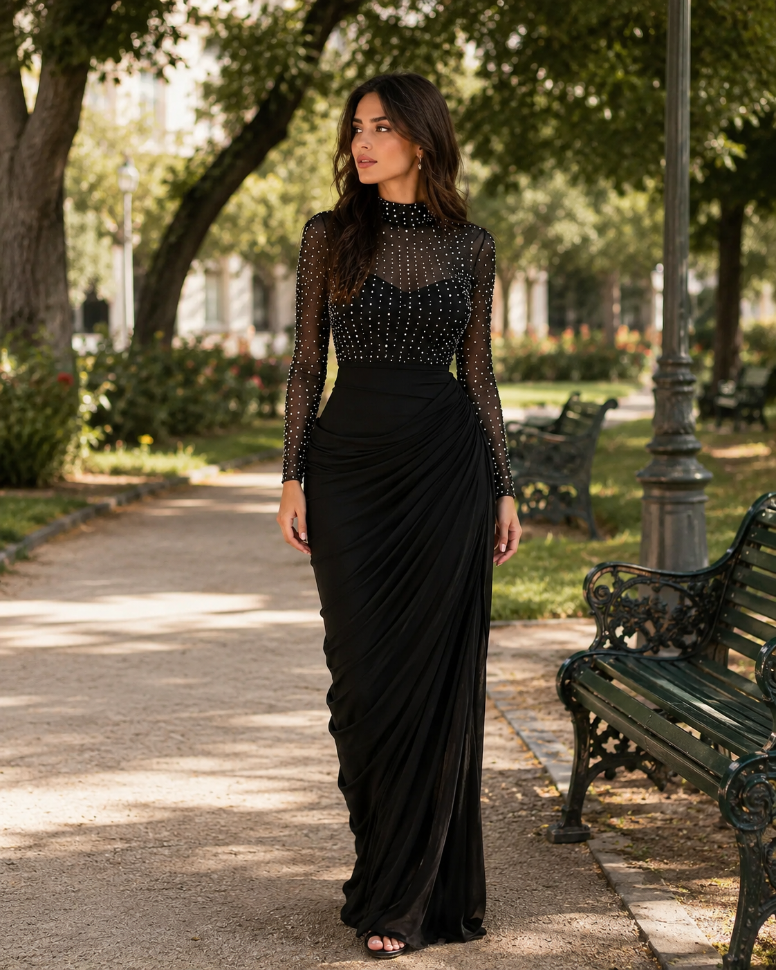 Robe Bianca – Drapé & Perles
